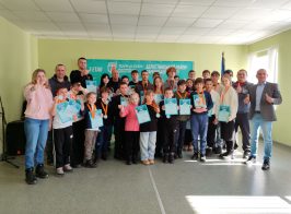 на сайт пліч о пліч